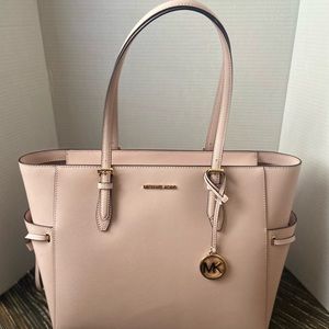 Oversized Michael Kors Oversized Bag